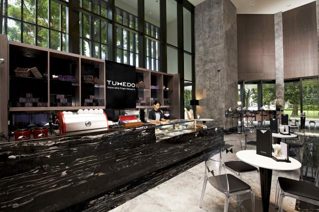 cafe with natural daylight